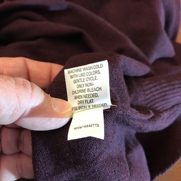 NWT Sonoma Mens Burgundy V-Neck Pullover Sweater Size Small - Picture 14 of 16